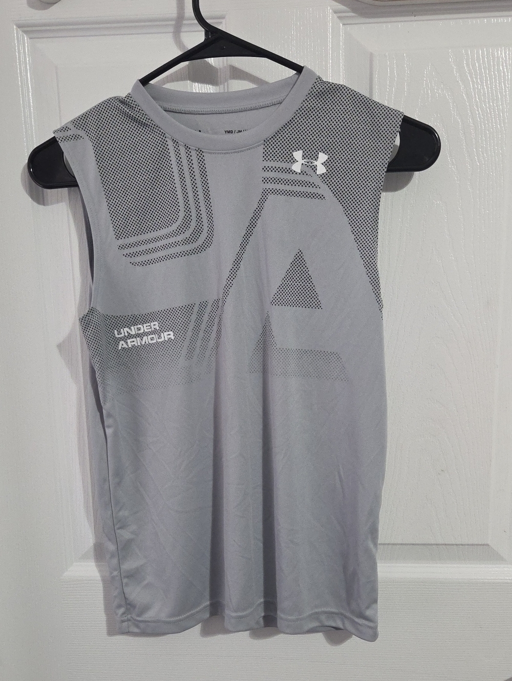 Under Armour Gray Sleeveless Performance Tank Top